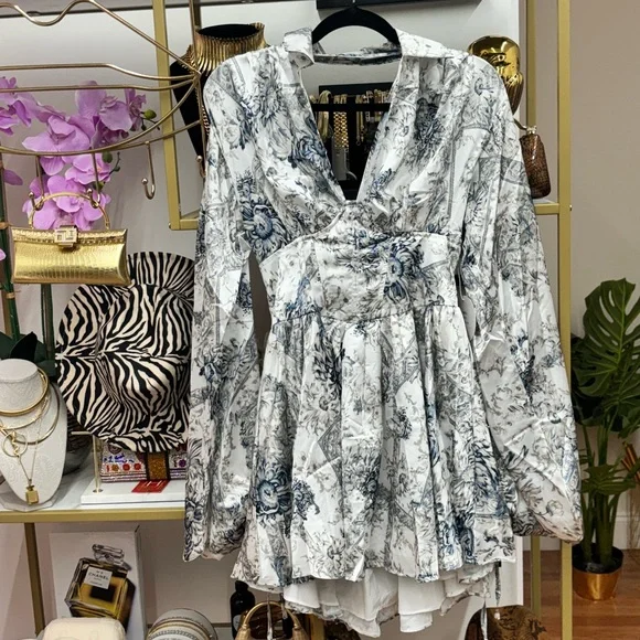 Blue White Floral Satin Dress - Picture 3 of 10